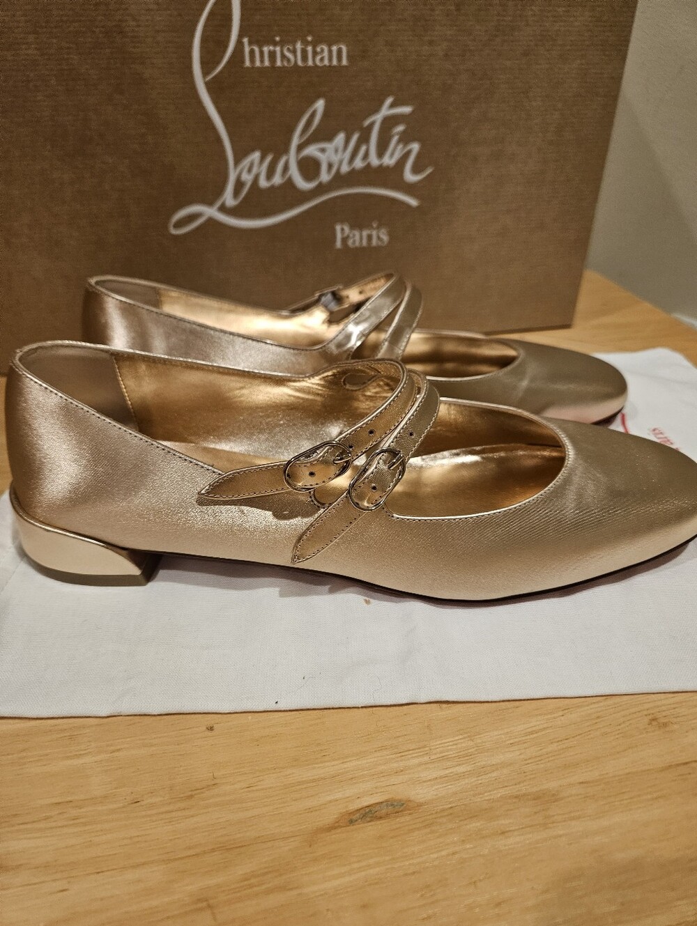 Christian Louboutin Sweet Jane Flat Women's Leather Leche Shoe Size 38.5/ US 8.5 - Picture 2 of 8